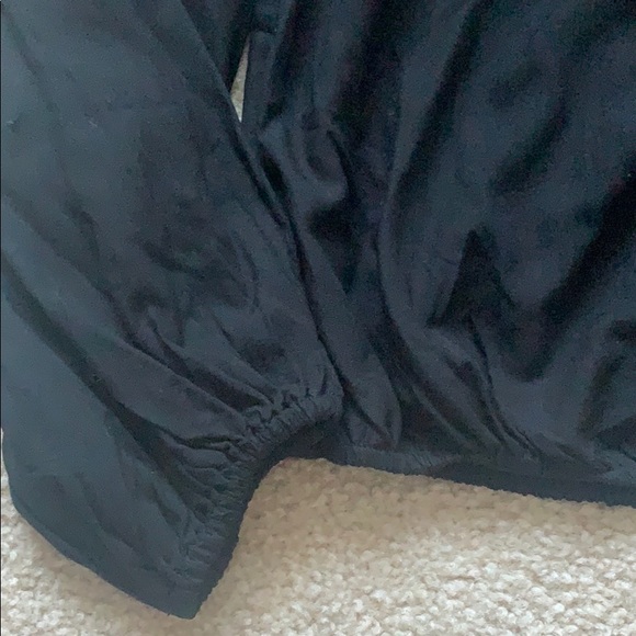 Sun & Shadow Off the Shoulder Top (94) - Picture 4 of 6